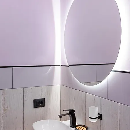 Helle Hus - 200m From Piazza Bologna Metro And 10 Minutes From The Colosseum Pensión Roma