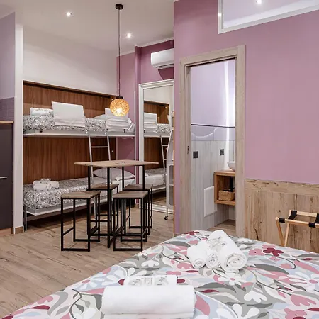 Pensión Helle Hus - 200m From Piazza Bologna Metro And 10 Minutes From The Colosseum Roma