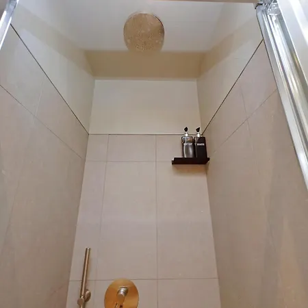 Apartment 4bnb - Charming Giuliana *