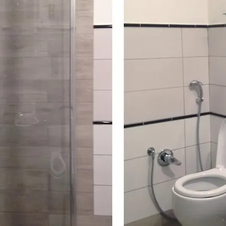 Viale Del Colosseo Bed & Breakfast Rome