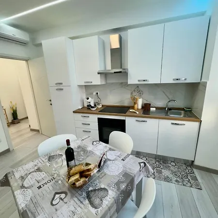 Apartment Modern 2 Near Colosseo *
