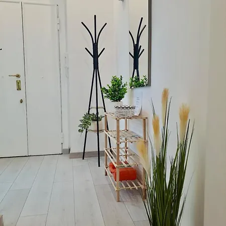 Apartment Modern 2 Near Colosseo Rome
