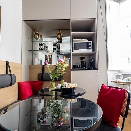 Mybedcavour Rome