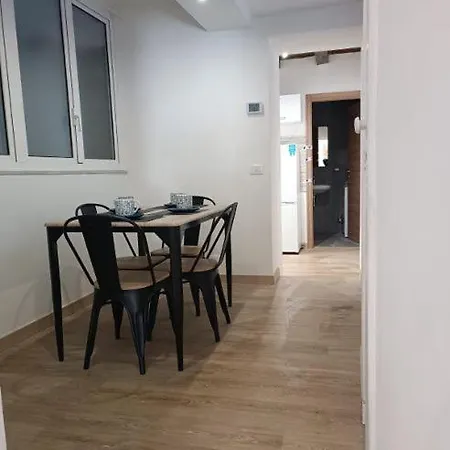 Apartament Ottavia Apartment *