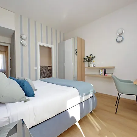 Ych-eleganza E Confort Vicino Metro Re Di Apartment *