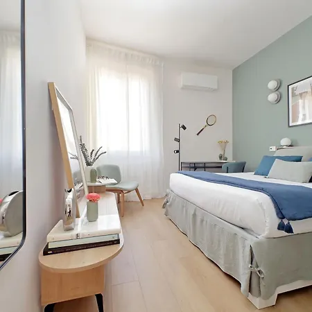 Ych-eleganza E Confort Vicino Metro Re Di Apartment *