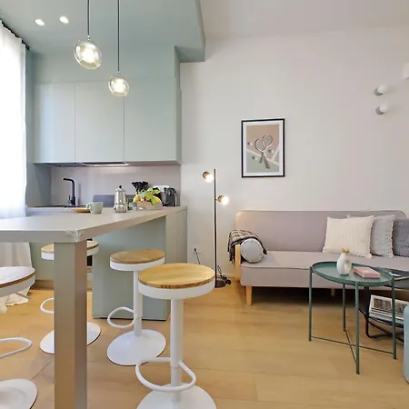 Apartment Ych-eleganza E Confort Vicino Metro Re Di