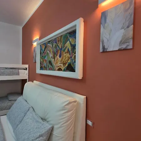 Guest house Appia Avenue 639
