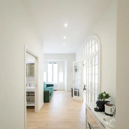Domus Giulio Guest house *