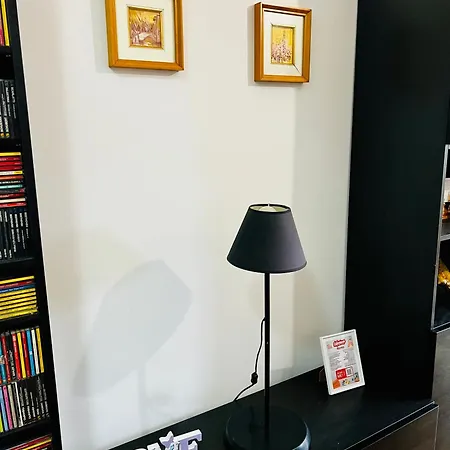 Sunny Montagnola Apartment
