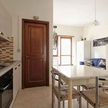 Apartamento San Pietro - Loft Funzionale