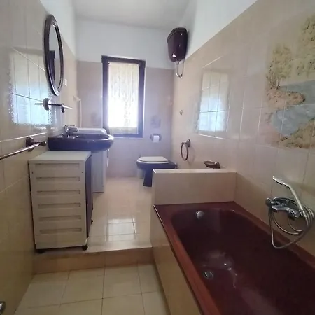 Apartment Casa Delle Ginestre 2 *