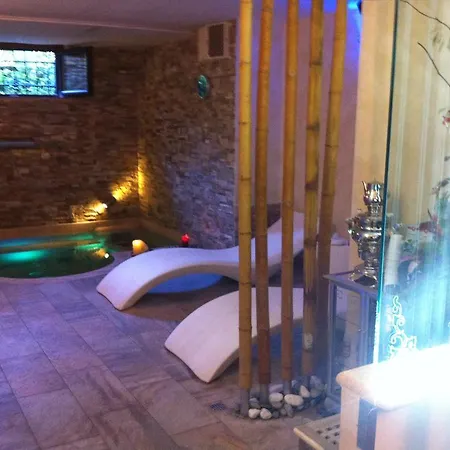 Bed & Breakfast Aurelia Garden Gold 2*