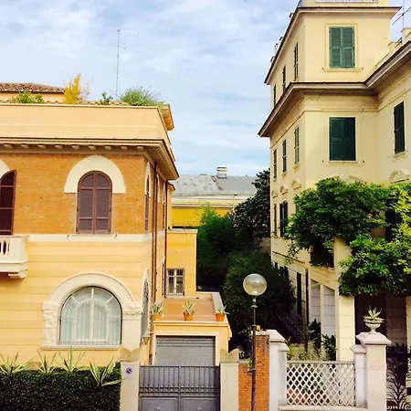 Aldebaran Bed & Breakfast 3*