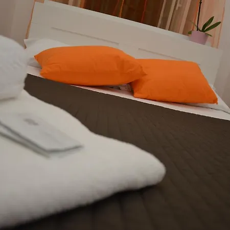 Bed & Breakfast Le Poesie Di 2*