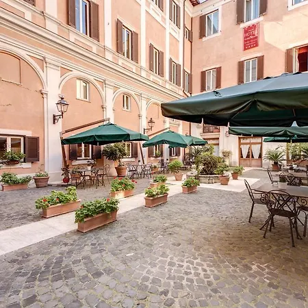 Hotel Relais Antico Palazzo Rospigliosi 4*