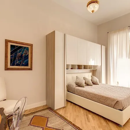 Casa Claudia Giulio Cesare Guest house