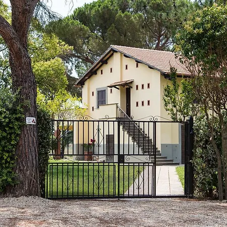 Degli Oleandri Bnb