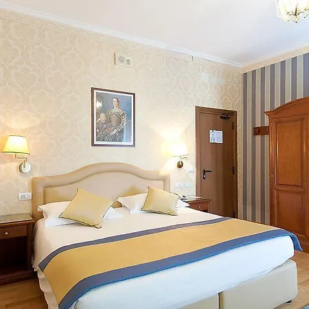 Apartment Piazza Di Spagna