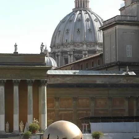 Viale Del Colosseo Bed & Breakfast Rome