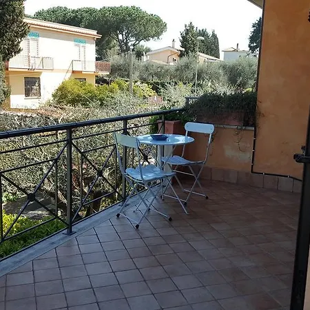 Bed & Breakfast Aurelia Garden Gold 2*