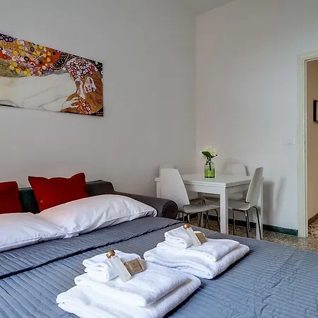Apartment Domus Art Bernini *