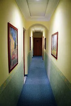 Castelfidardo 2* Řím