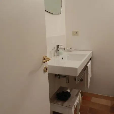 Vicolo Del Lupo Oda ve Kahvaltı Roma