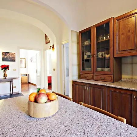 Lucas Apartment *