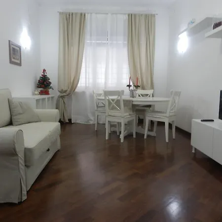 Casa Vacanze Ricordi Romani *