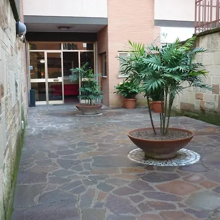 Aparthotel Eur Nir Rom