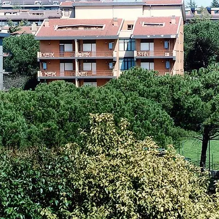 Eur Nir Aparthotel 3*