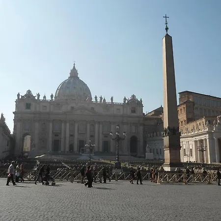 Vaticanfox 4* Rome