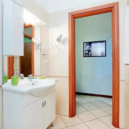 Guest house Lucky *