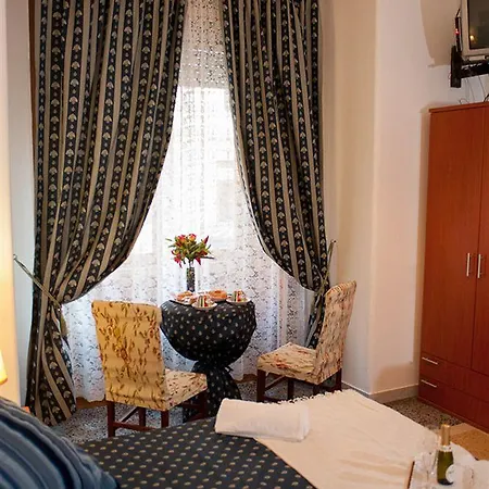 Guest house A Casa Di Serena A San Pietro 3*