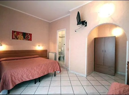 Hotel Clarin Rome
