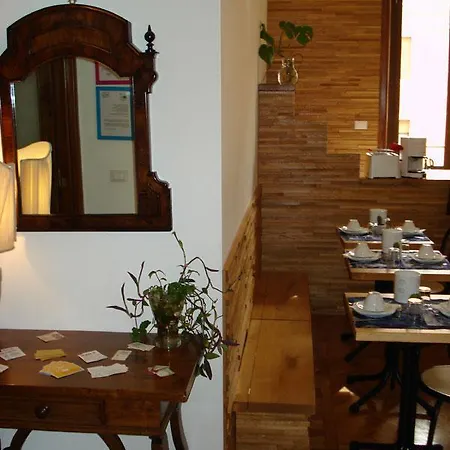 La Casa Di Rosy Nocleg ze śniadaniem 5*
