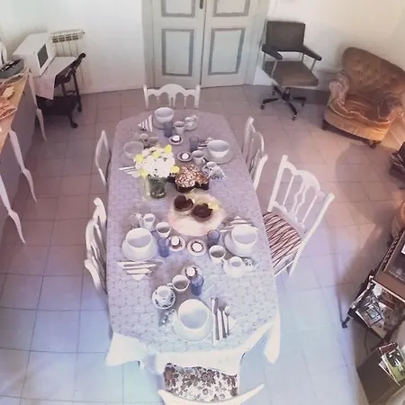 Bed and Breakfast Next Stop *
