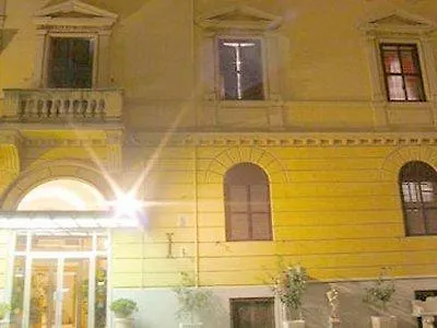 Edera Roma