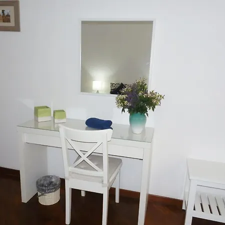 Apartment Casa Vacanze Ricordi Romani *