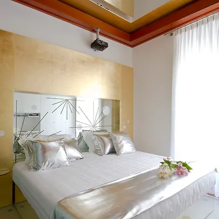 Trecento Otel 3*
