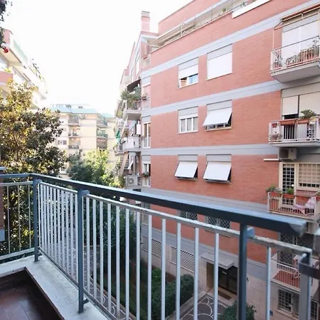 La Maison Rouge Holiday home *