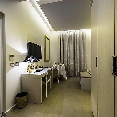 Augustana House Рим