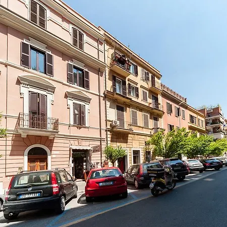 Della Musica Al Vaticano Rome