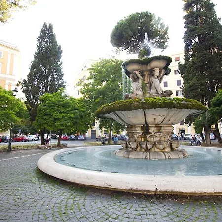 Vatican Vacanze Romane Guest house