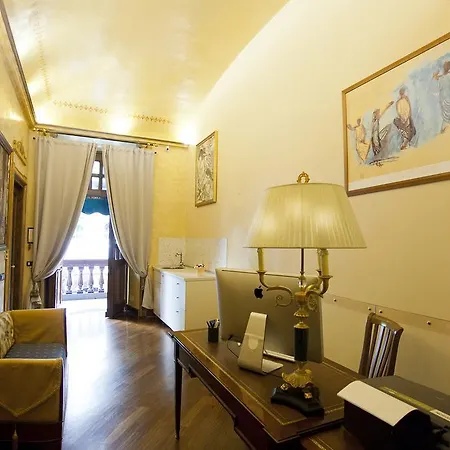 Vatican Vacanze Romane * Rome