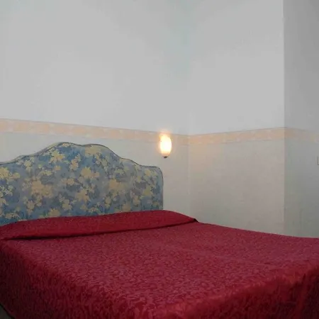 Capri Hotel