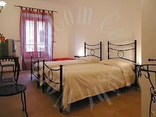 Aenea's Oda ve Kahvaltı Roma