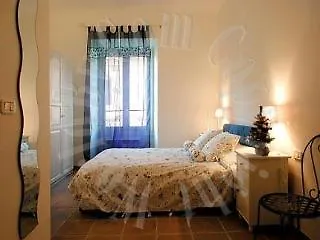 Aenea's Oda ve Kahvaltı 4*