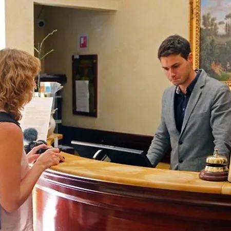 Solis Hotel